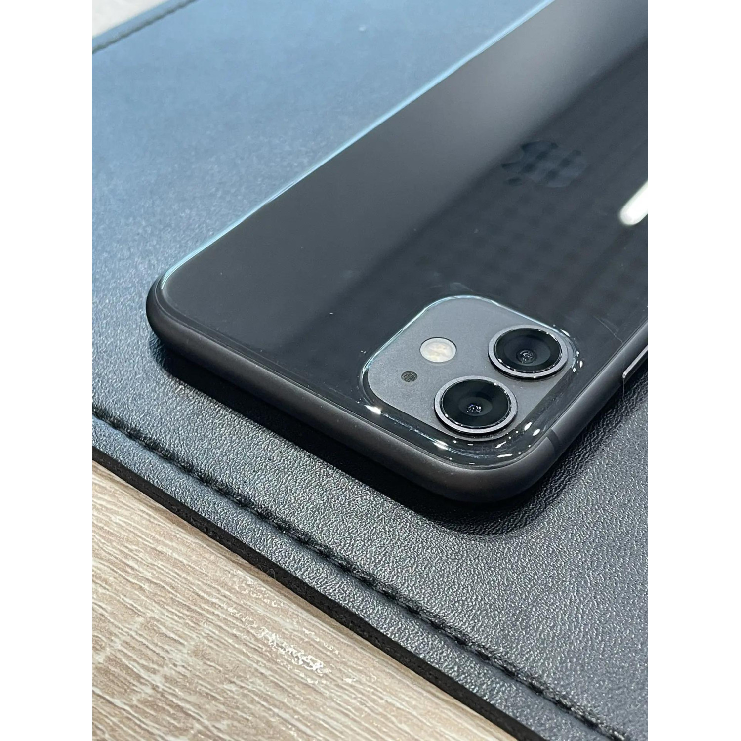 Apple iPhone 11 64Gb Black(черный) — фото 3