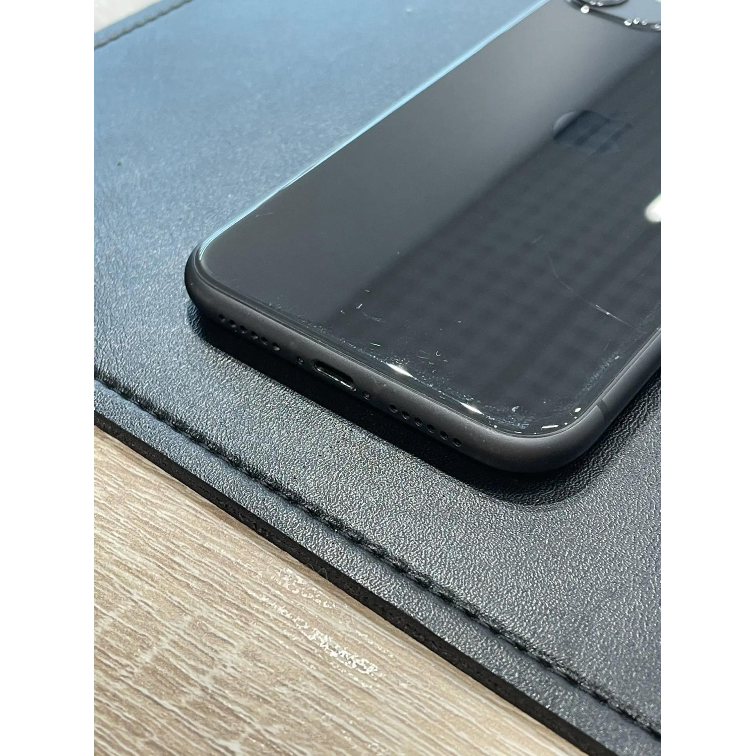 Apple iPhone 11 64Gb Black(черный) — фото 4
