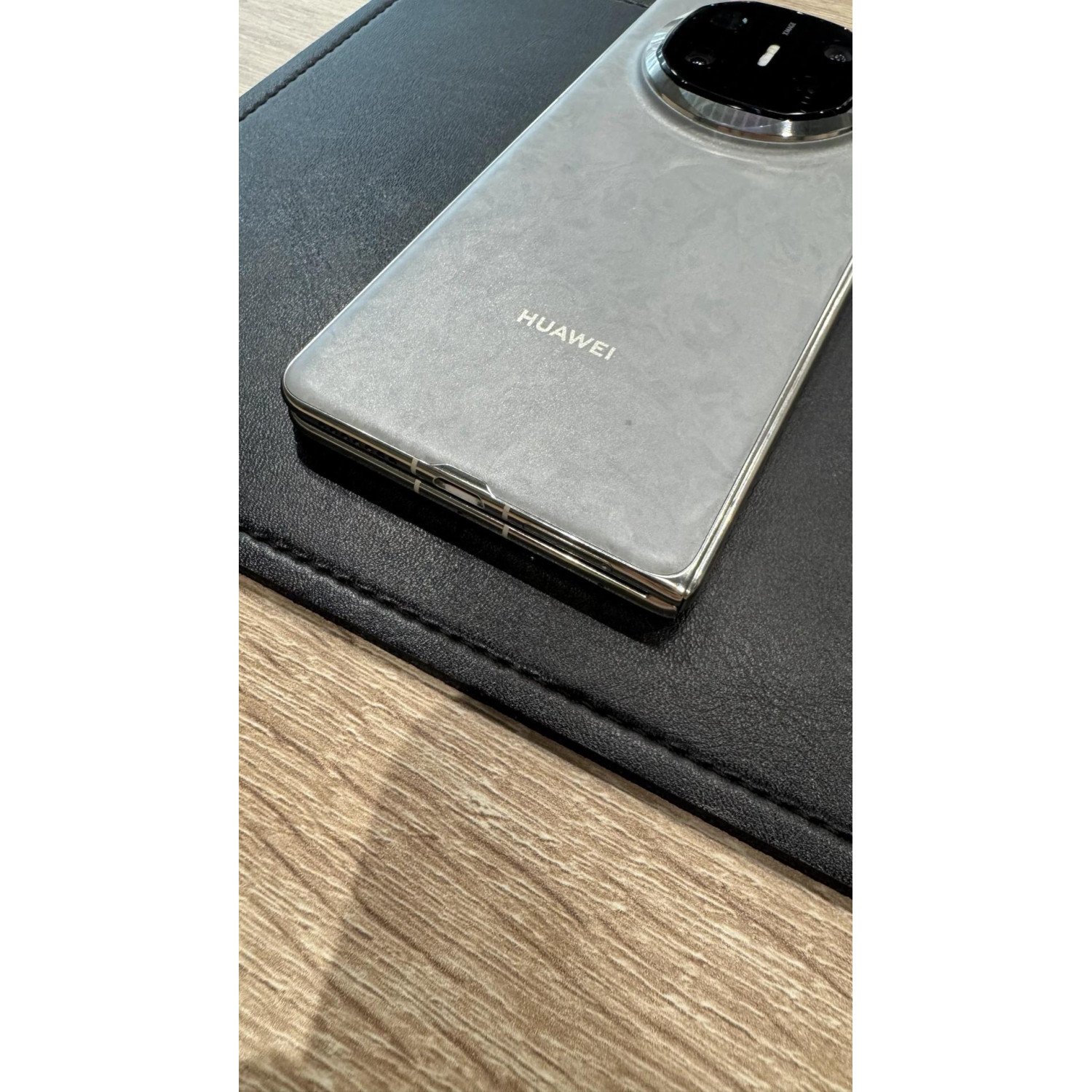 HUAWEI Mate X6 512 ГБ Серый — фото 4