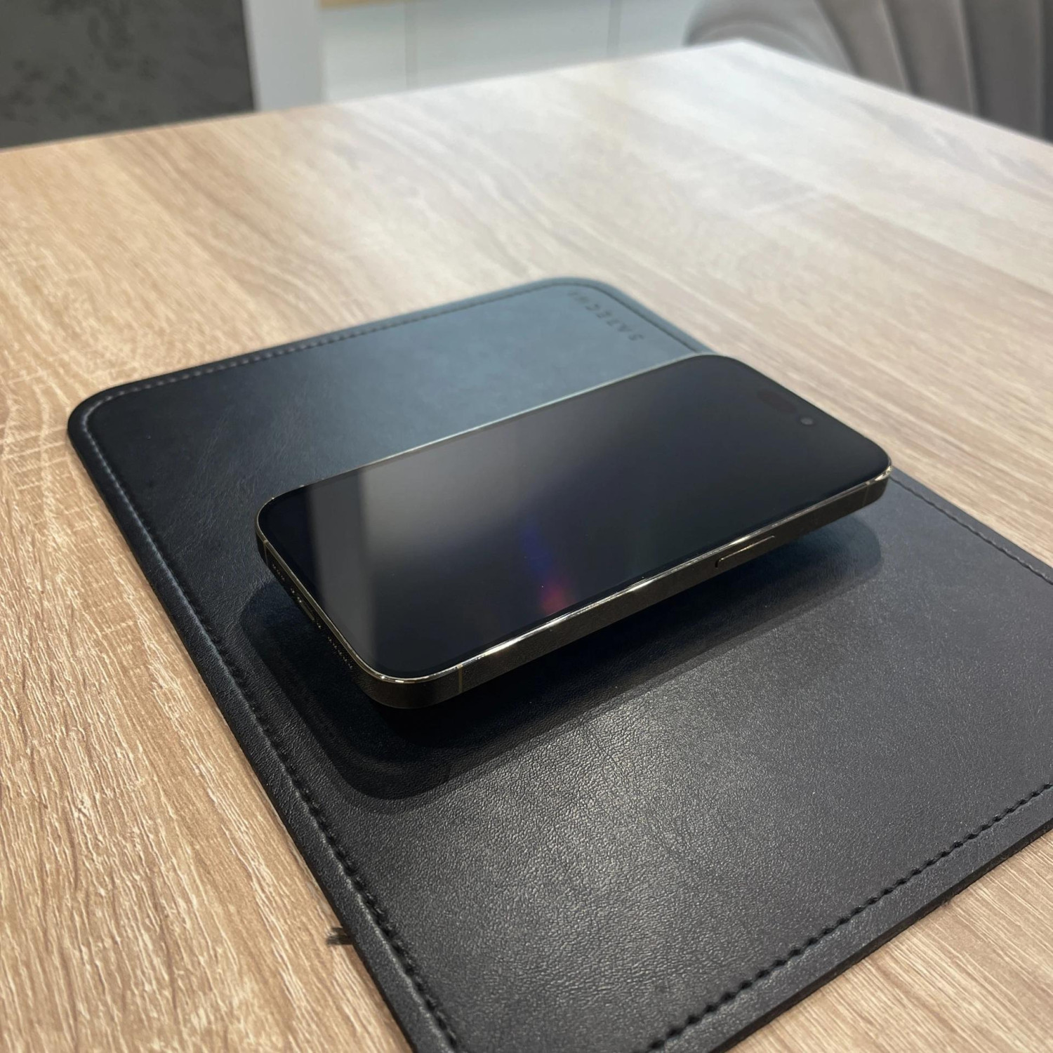 Apple iPhone 14 Pro 128Gb Gold(Золотой) — фото 2