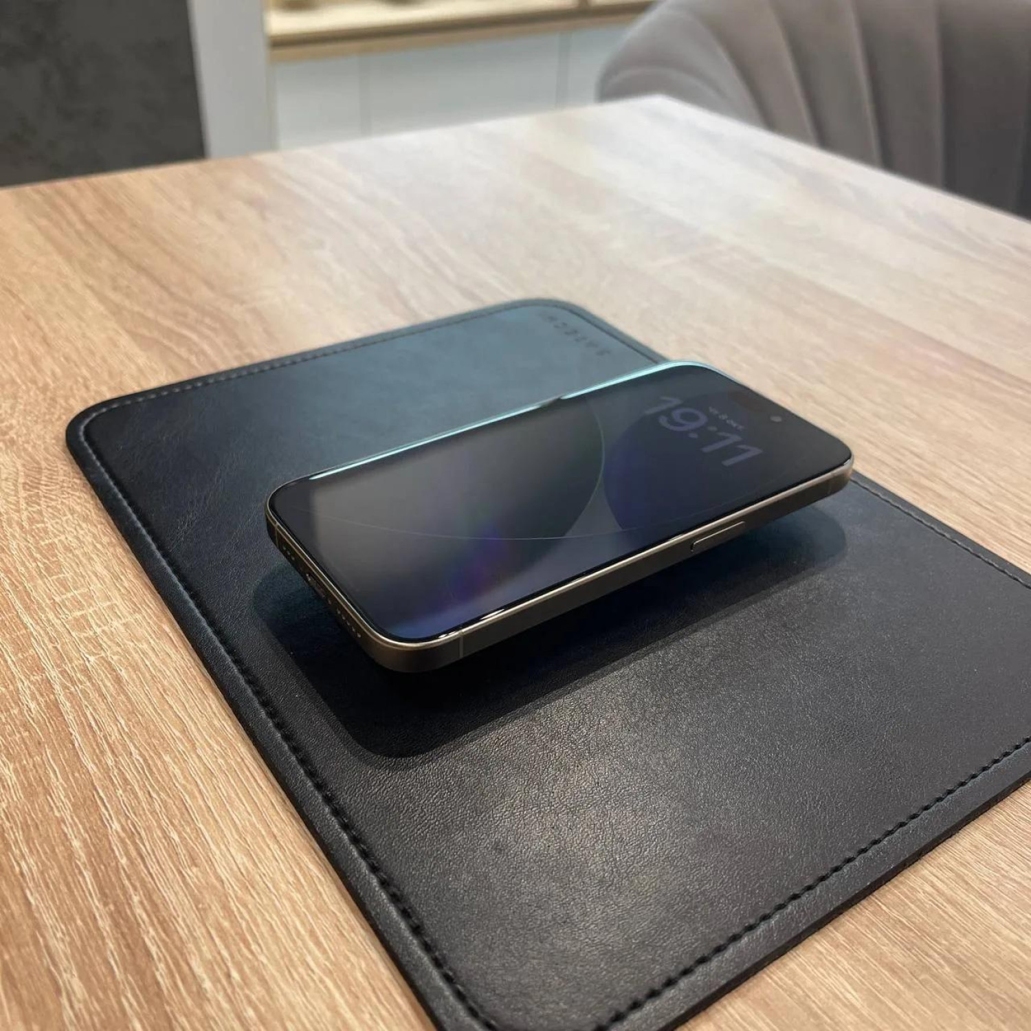 Apple iPhone 15 Pro 256Gb Natural Titanium (Натуральный титан) — фото 2