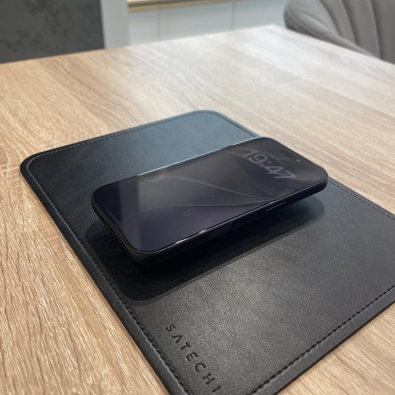 Apple iPhone 17 Pro 512 ГБ (eSIM + nano SIM) «Темно-синий» — фото 2