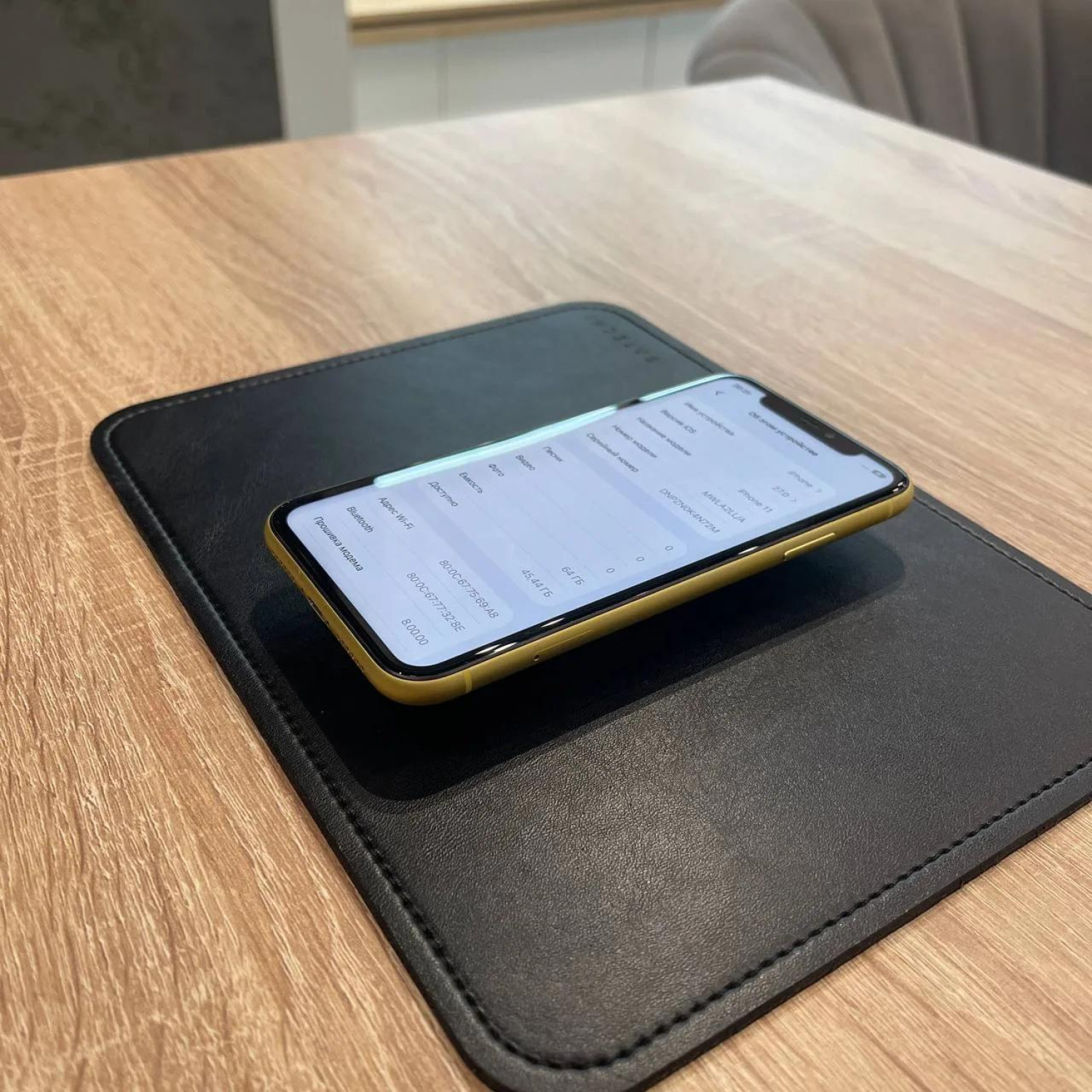 Apple iPhone 11 64Gb Yellow (Желтый) — фото 7