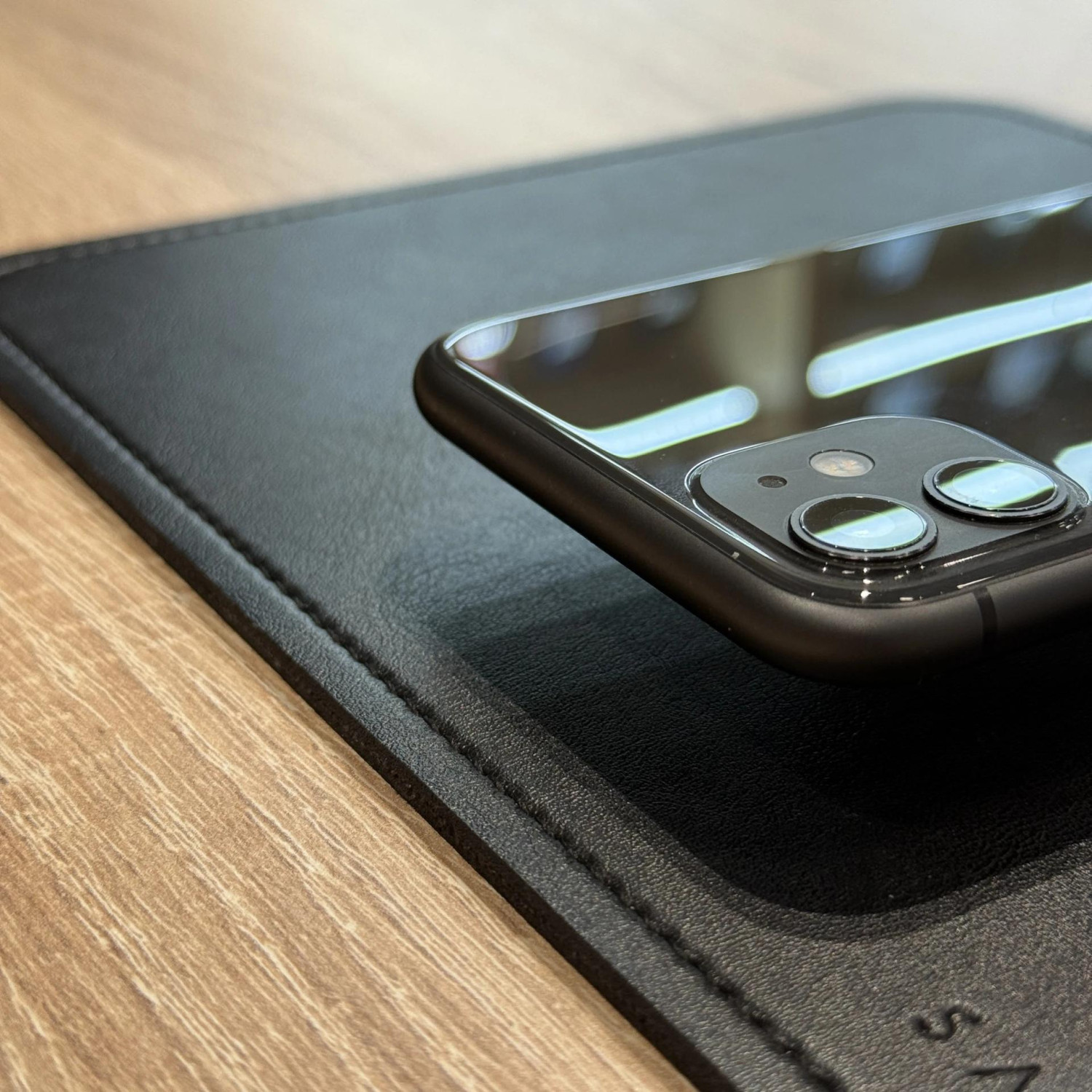 Apple iPhone 11 128Gb Black (Черный) — фото 3