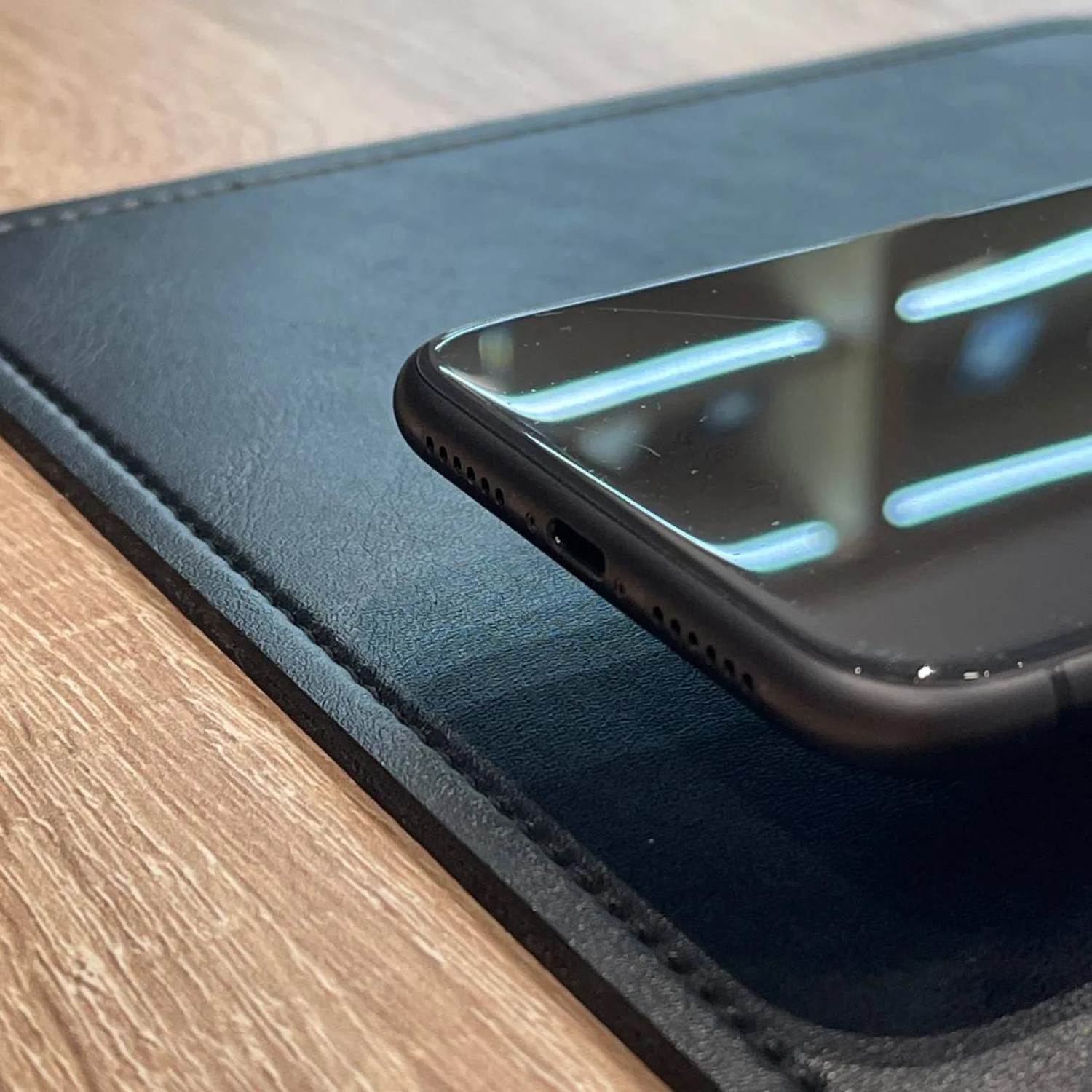 Apple iPhone 11 64Gb Black(черный) — фото 3