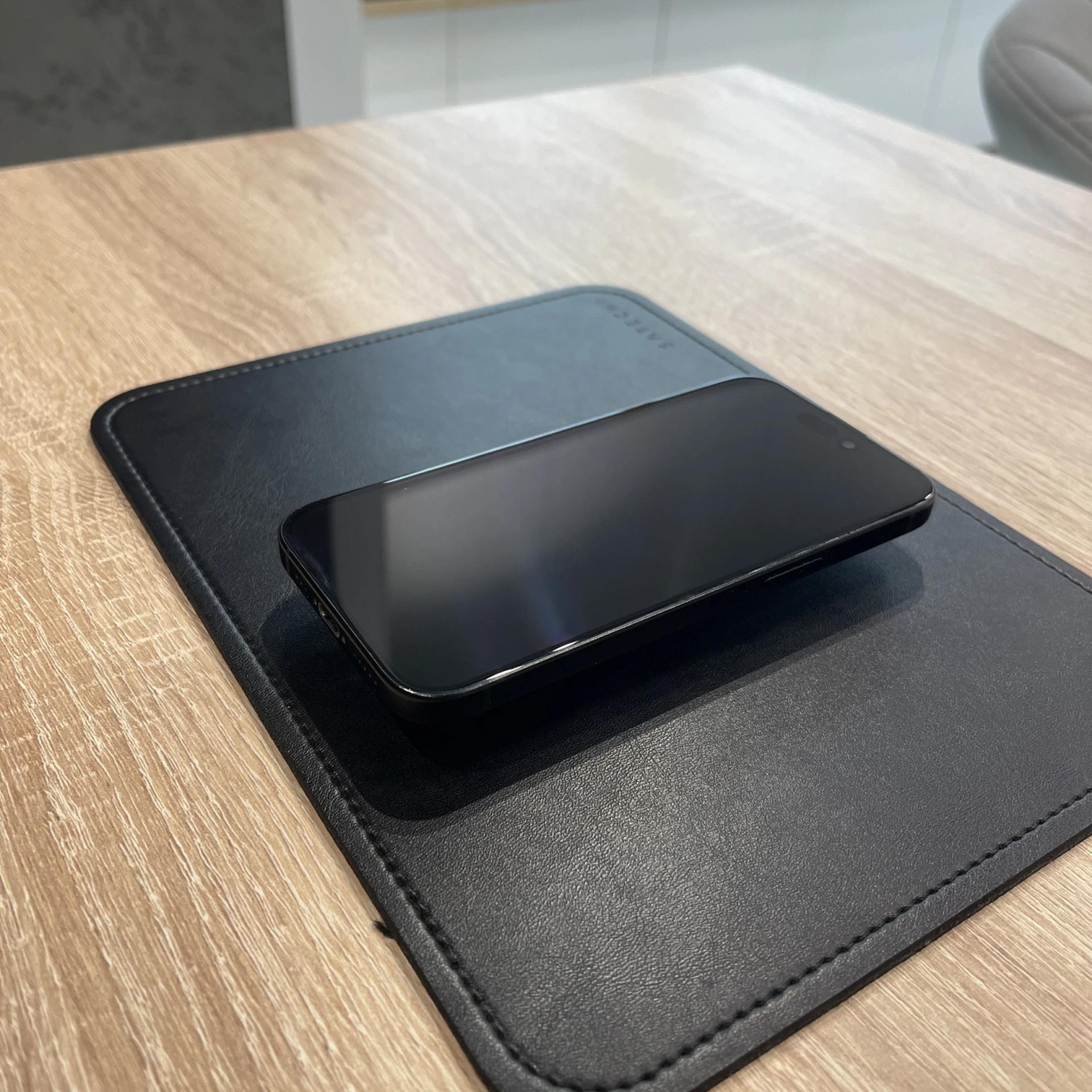 Apple iPhone 15 256 Gb Black(Черный) — фото 2